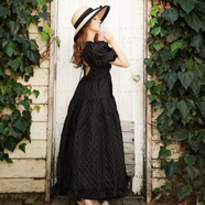 ROSE JACQUARD DRESS - BLACK ROSY LUCE【6月下旬以降順発送】【4/25までの販売】