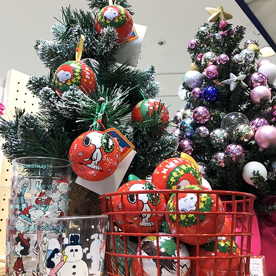 大人気 スヌーピーのクリスマスグッズが盛りだくさんです 新越谷ヴァリエ店 Store Blog Plaza プラザ