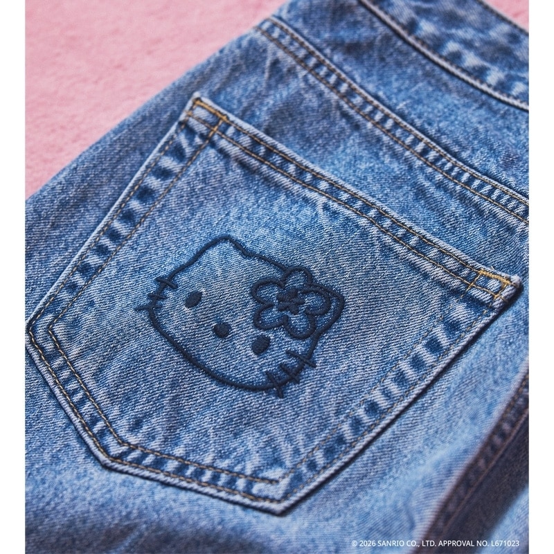 SOMETHING サムシング HELLO KITTY ハローキティ 刺しゅうデニム(S