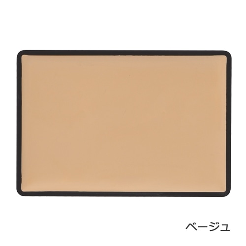 ベージュ