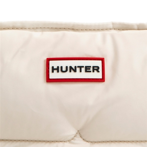 HUNTER ハンター フレイムド パファー ミディ ホーボー