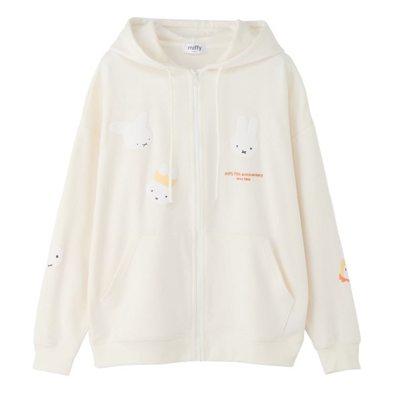 carlaトップス美品　Miffy carlaトップス美品 Miffy miffy】グラフィックTシャツ（Tシャツ