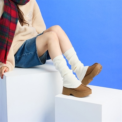 9680円新品未開封✨スティナレッグウォーマー✨　Free size✨ 9680円新品未開封✨スティナレッグウォーマー✨ Free size✨ WOMEN