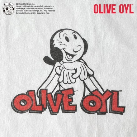 OLIVE OYL™ Tシャツ